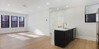 4636 North Hamilton Ave. Gallery 8