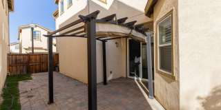 1768 Impatiens Place Gallery 23