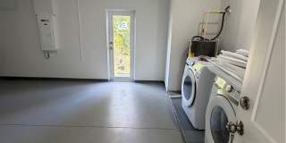 723 Ivan Avenue S unit: 723 Gallery 17