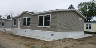 12585 Gavotte Avenue Gallery 1