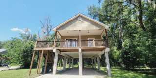 NICE 3/2 House w/ Deck, Large Corner Lot, & Open Floor Plan! Avail NOW for $1525/month! Gallery 1