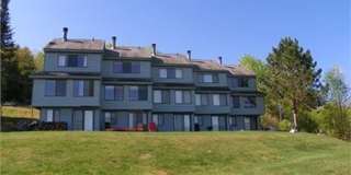 2+ Bed 2 Bath Furnished Winter Seasonal 6mo Rental Available Nov 1! - $1750/mo Gallery 1