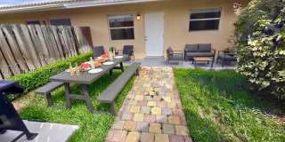 720 NE 13th Ct 720 NE 13th Ct Gallery 1
