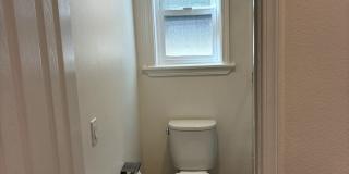 2+2+Loft+Rooftop Deck Upstairs Unit on Hollywood Beach, Oxnard, CA Gallery 17