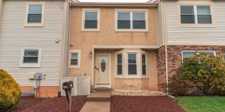 308 WAYNE Court Gallery 1