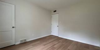 HOME AVAILABLE NOW - UPDATED 3 bed / 1 bath in Northwest Detroit! HOME AVAILABLE NOW - UPDATED 3 bed / 1 bath in Northwest Detroit! Gallery 8
