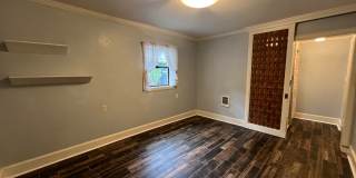 Charming North Capitol Hill Vintage Condo – Modern Comforts & Ideal Location Gallery 10