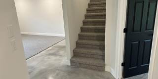 5 Bed 4 Bath Home fenced yard Gallery 6