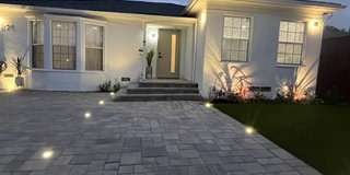 1825 Stearns Drive Gallery 1