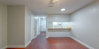 CUTE 2/1.5 w/ New Paint, Washer and Dryer, Close to TCC & FSU! Available NOW for $1050/month! Gallery 20