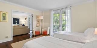 226 Brazilian Avenue Gallery 26