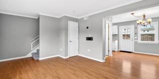 Quiet Retreat, Prime Location! Gallery 6