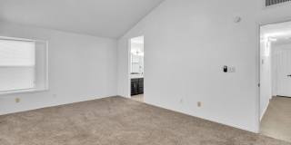 7489 Plaza Redonda Drive Gallery 25