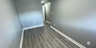 Updated 2 bedroom 1 bath home for rent Gallery 9