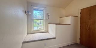 Airy two bedroom apartment in Railroad District | Available Now Gallery 11