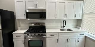 Newly Renovated 4BR/2BA Family Home in Winchester – Outdoor Space, Modern Kitchen & More Gallery 8