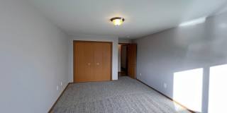 Price Drop!-Exceptional 2200 sq ft Three Bedroom 2 Bath Rambler in Fed Way - with A/C Gallery 20