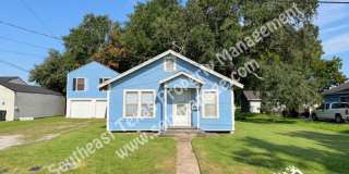 6129 Howe Street Gallery 1