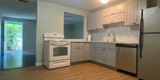 Updated 2 bedroom in South Daytona Gallery 5