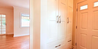 Fantastic 3 bed - 2 bath Home with backyard in North Hills Gallery 18