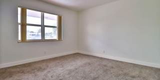 1602 N J 1 Street Gallery 1