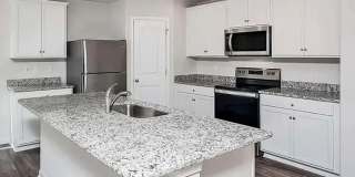 Room in 4 Bedroom Home at Nia Rd Gallery 8
