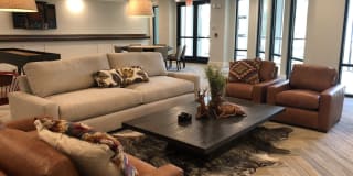 Drake at Midtown Gallery 16