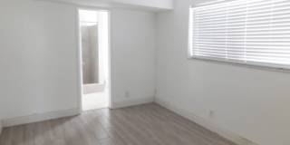 825 NE 6th Street Gallery 8