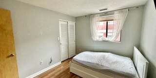 77 Salem Gallery 10