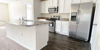 Like New 3/2 Northside home Gallery 16