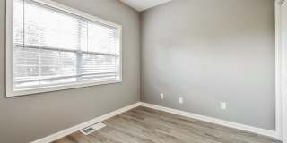 Room in 6 Bedroom Home at Etheridge Dr NW Gallery 5