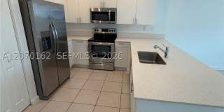 11863 SW 247th Ter Gallery 3