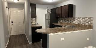 1545 W Crystal Rock Court Gallery 6