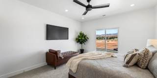 Beautiful 3 Bedroom 2.5 Bathroom Home Gallery 20