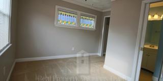 2353 Adams Avenue Gallery 12