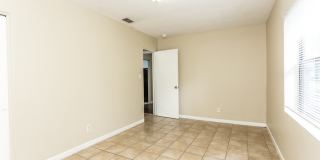 5453 Oak Forest Drive Gallery 10