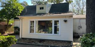 Large Brick Cape Cod just blocks from the beach Gallery 4