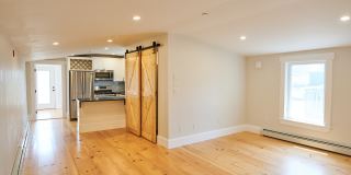 142 Newbury Street Gallery 1