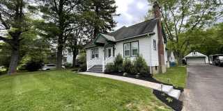 2249 W WALNUT Street Gallery 1