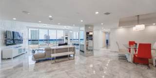 19195 NE 36th Ct Gallery 5
