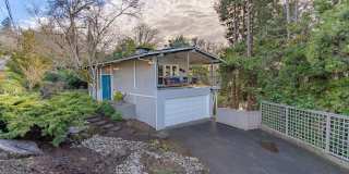 Gorgeous Mid-Century Modern, in the heart of Candalaria! Gallery 1