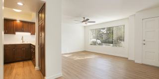 REMODELED 2BD/1BA BEAUTIFUL CROWN POINT CONDO! ONLY $3,595/MO Gallery 1