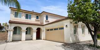 Beautifully Updated 5 Bedroom House with 3 Car Garage For Rent Beautifully Updated 5 Bedroom House with 3 Car Garage For Rent Gallery 1