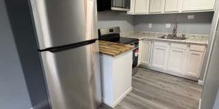 Fresh, Efficient Kent Rental with Water, Sewer & Trash Included Fresh, Efficient Kent Rental with Water, Sewer & Trash Included Gallery 4