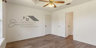 LIMITED-TIME MOVE-IN SPECIAL: Receive two weeks of free rent with an approved application and lease start by August 15th! Gallery 13