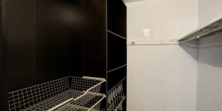 8523 ELECTRIC Avenue Gallery 20