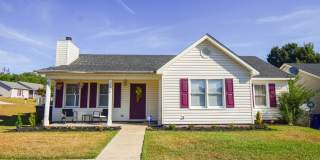 Coming Soon-One Months Rent FREE- 3 Bedroom 2 Bathroom- Pets Considered Gallery 1
