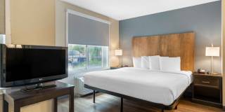 Boston - Burlington Gallery 1