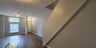 2 Bedroom 1.5 Bath Home with Den, Covered Porch and Fenced Backyard Gallery 9