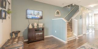 2 Bedroom - 2.5 Bathroom - Gated Community - Community Pool Gallery 18